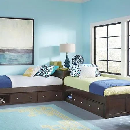 Seaside Escape Polisi i Vogel